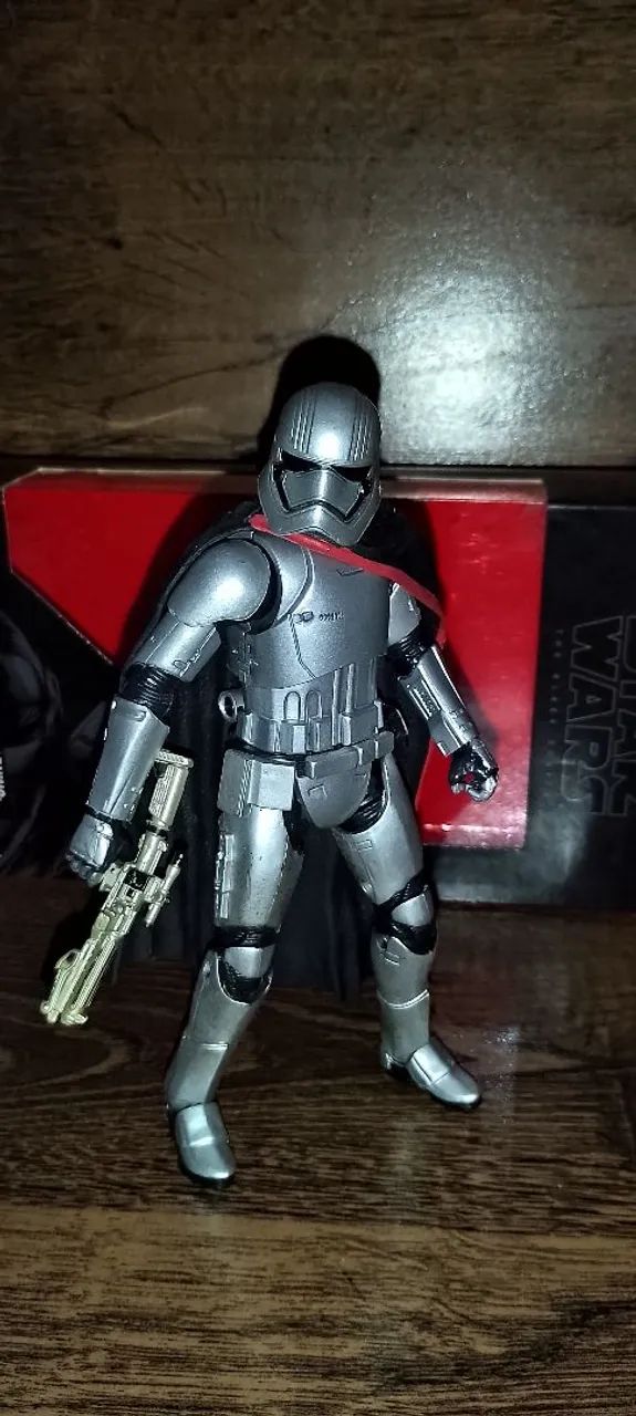 Captain phasma Star Wars the black series original  - Foto 2