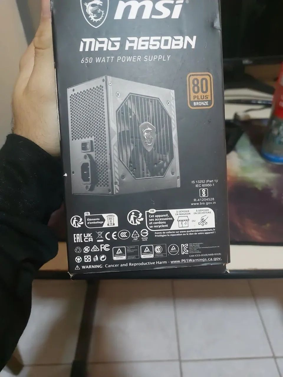Fonte MSI MAG A650BN 650W 80 PLUS BRONZE - Foto 2