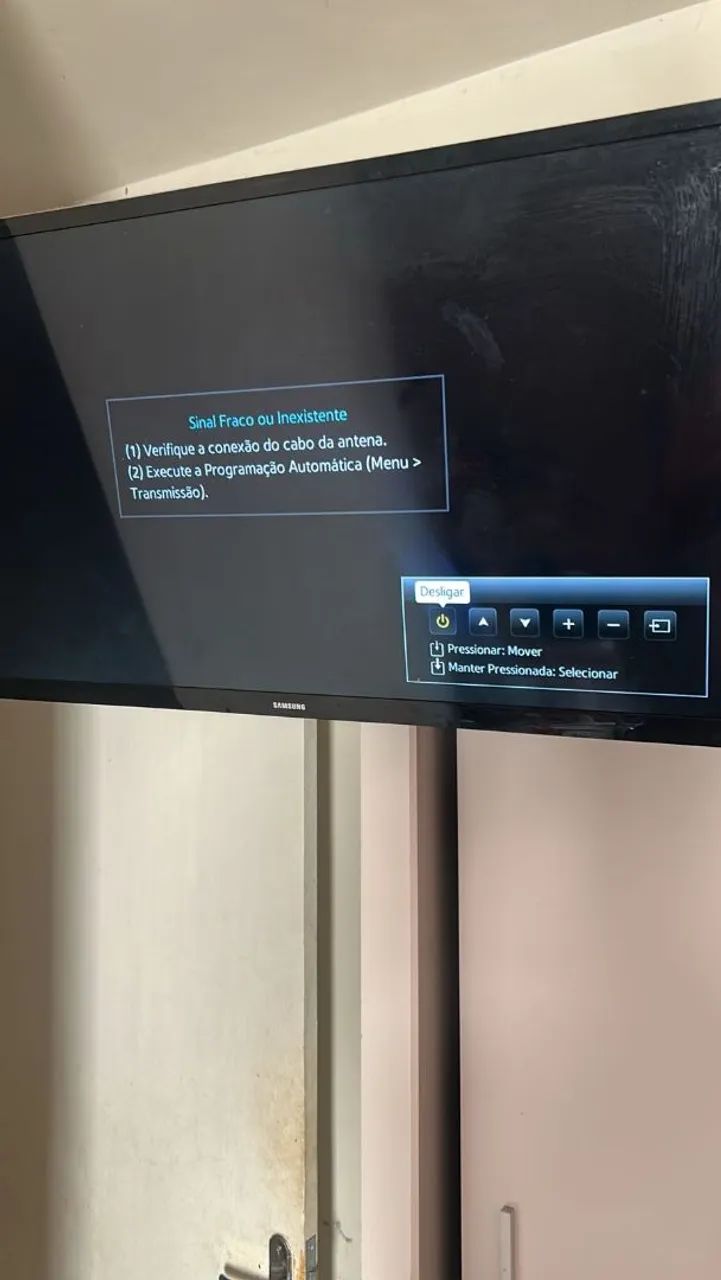 TV SAMSUNG 32 POLEGADAS TEM CONTROLE E VAI COM O SUPORTE  - Foto 3