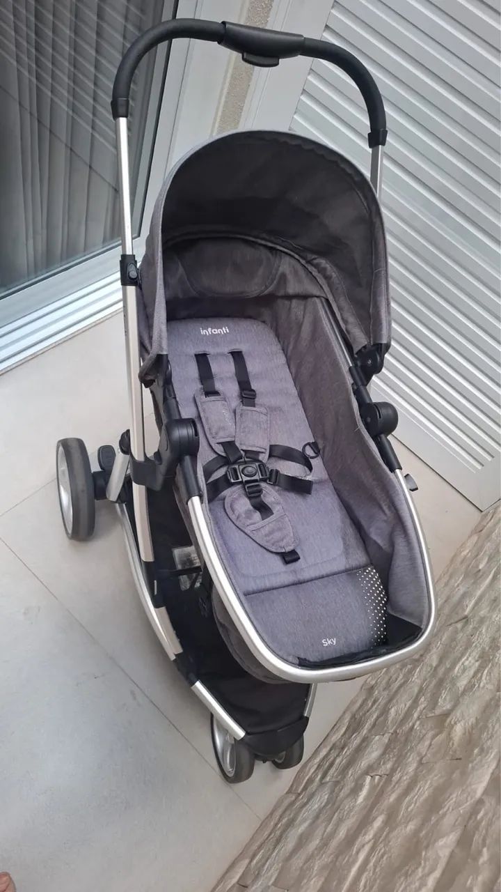 Carrinho de bebê Infanti SKY - Foto 4