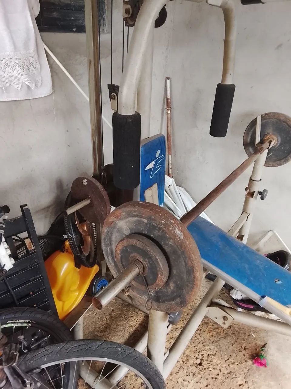 Vendo aparelho de musculação completo  - Foto 3