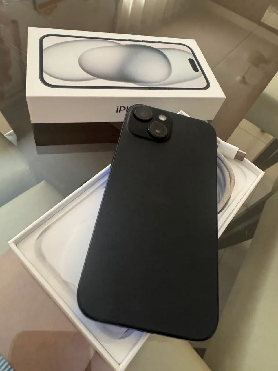 iPhone 15 256GB