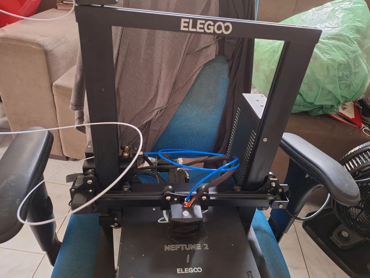 Impressora Elegoo Neptune 2 usada - Foto 4