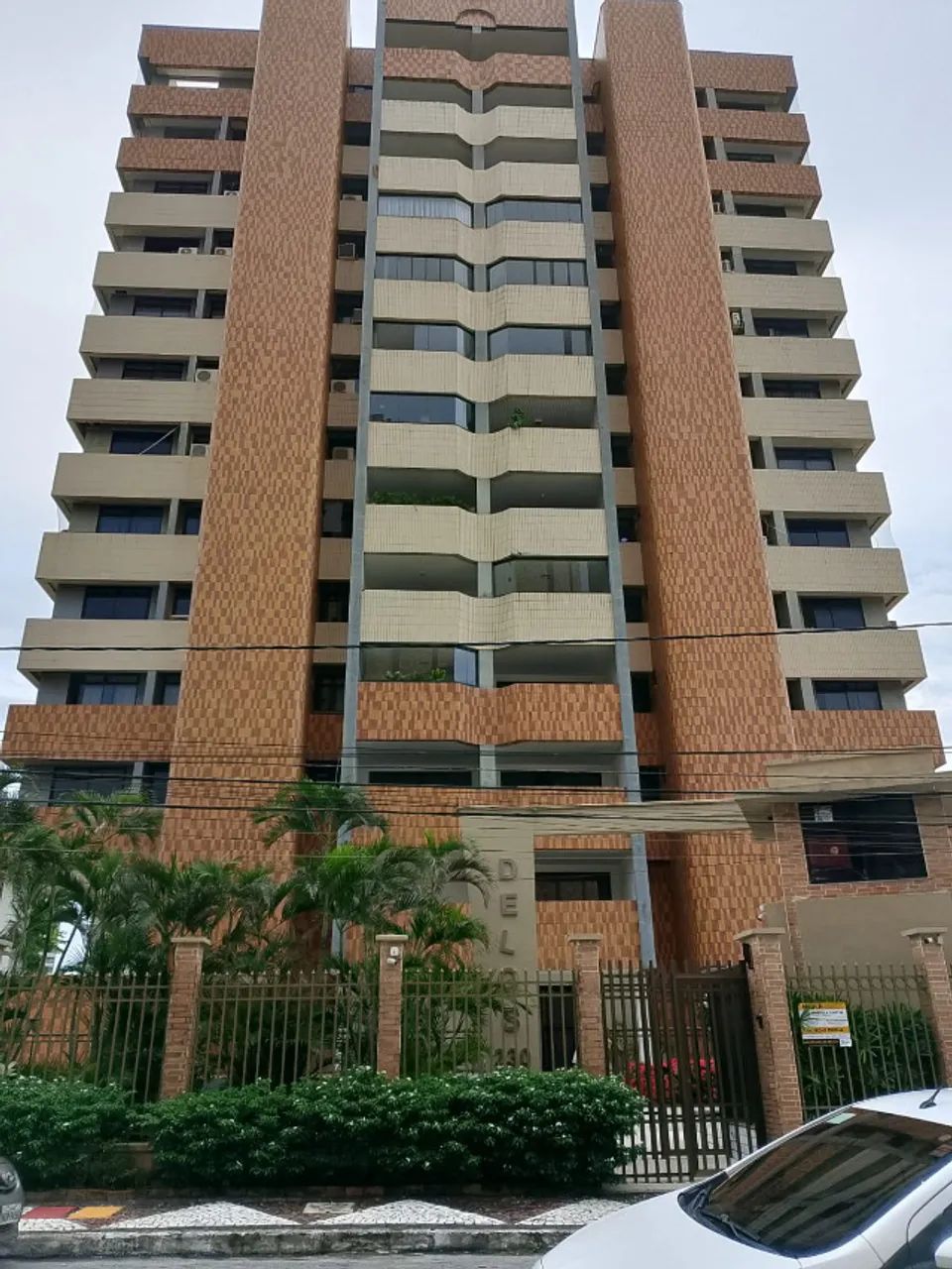 Apto com três suítes no Guararapes - 146m² - Foto 3