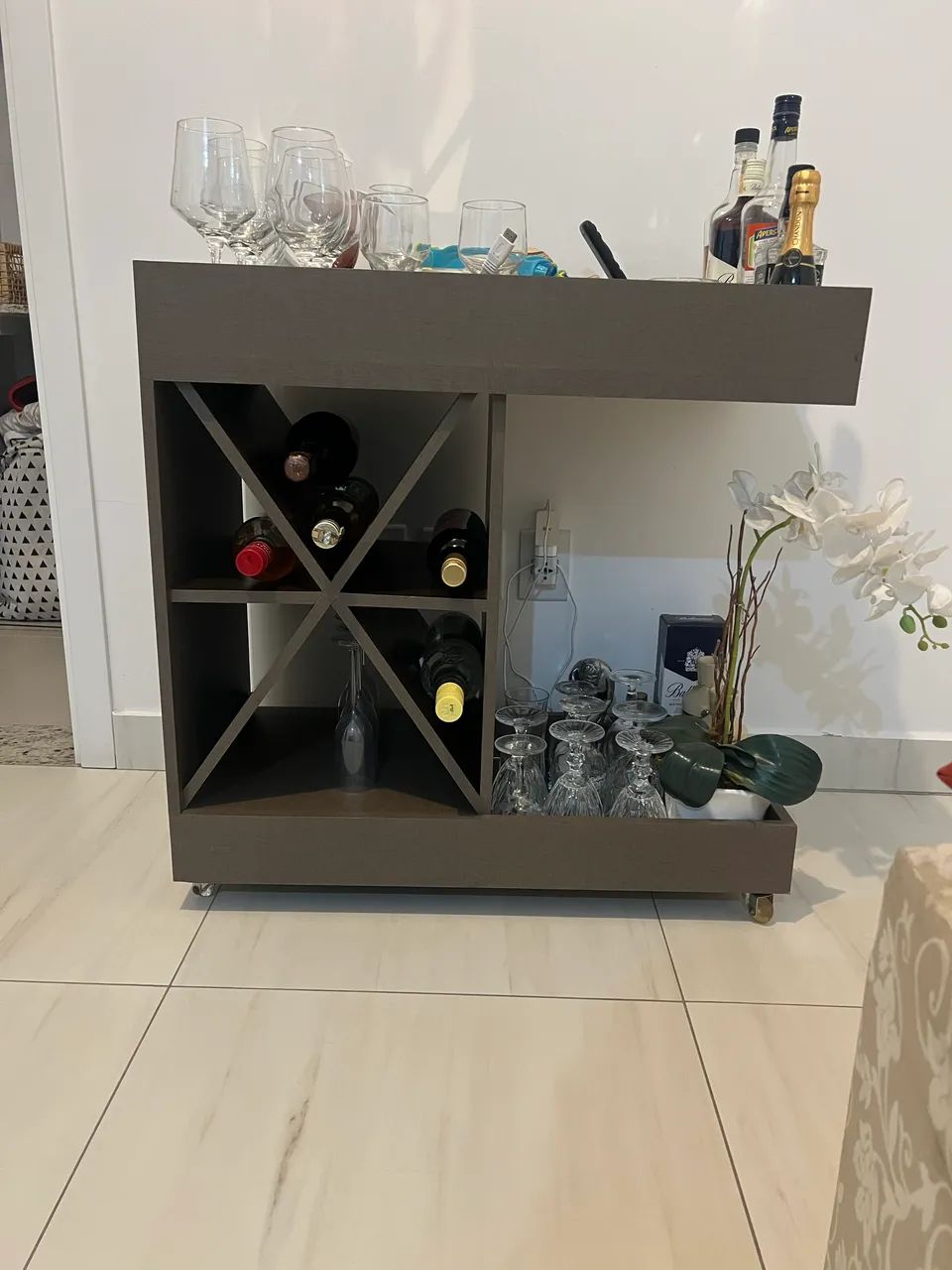 Barzinho de mdf 
