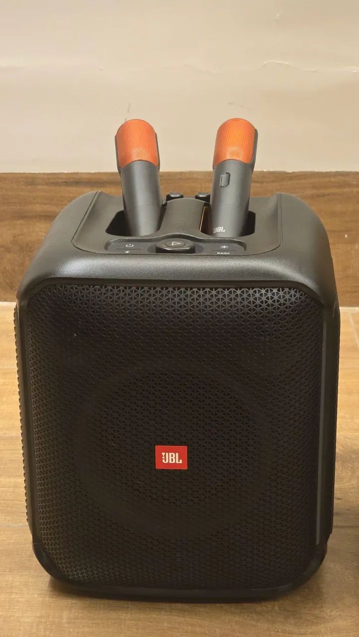 Caixa de som JBL PartyBox Encore com 2 microfones - Foto 5