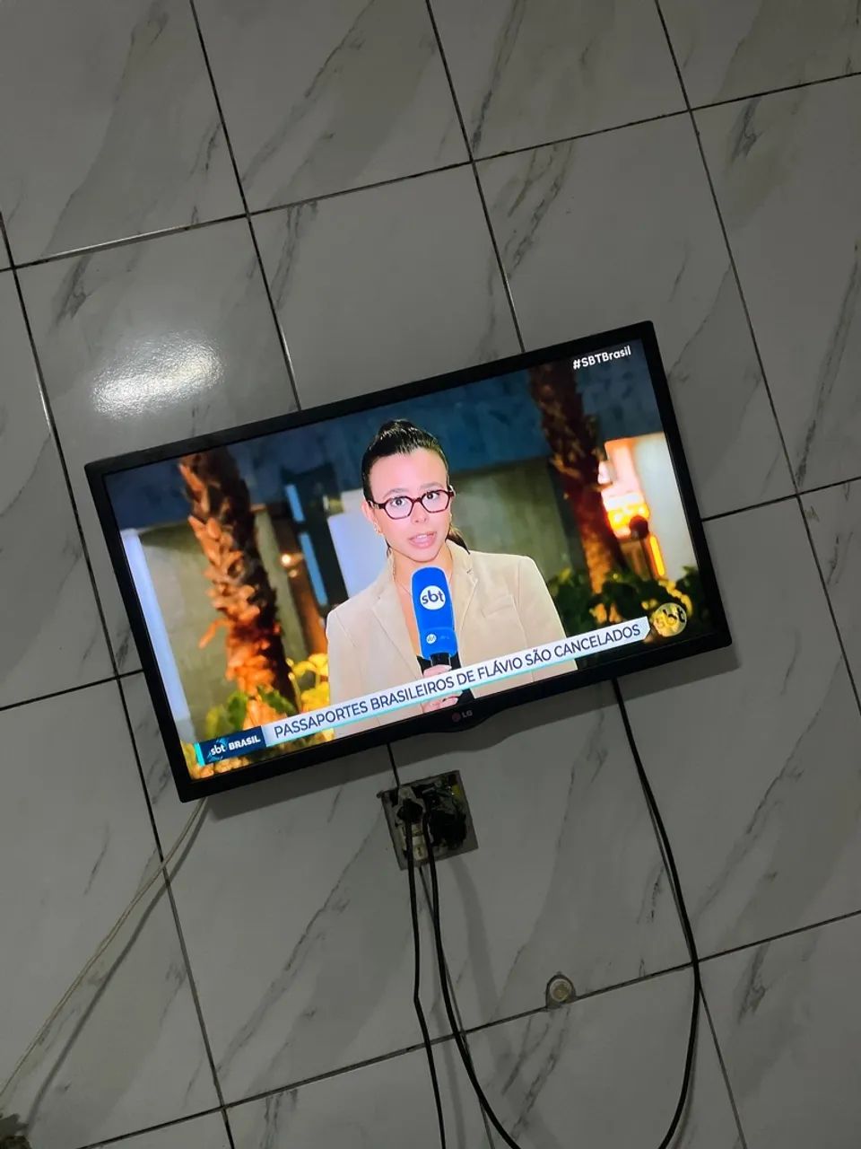 Televisão 32,polegada não é smart  - Foto 4