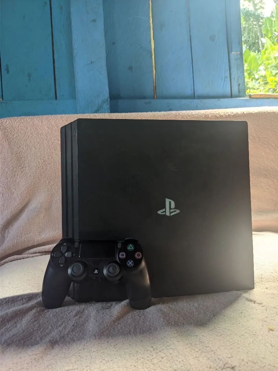 Vendo PS4 Pro em bom estado - Foto 4