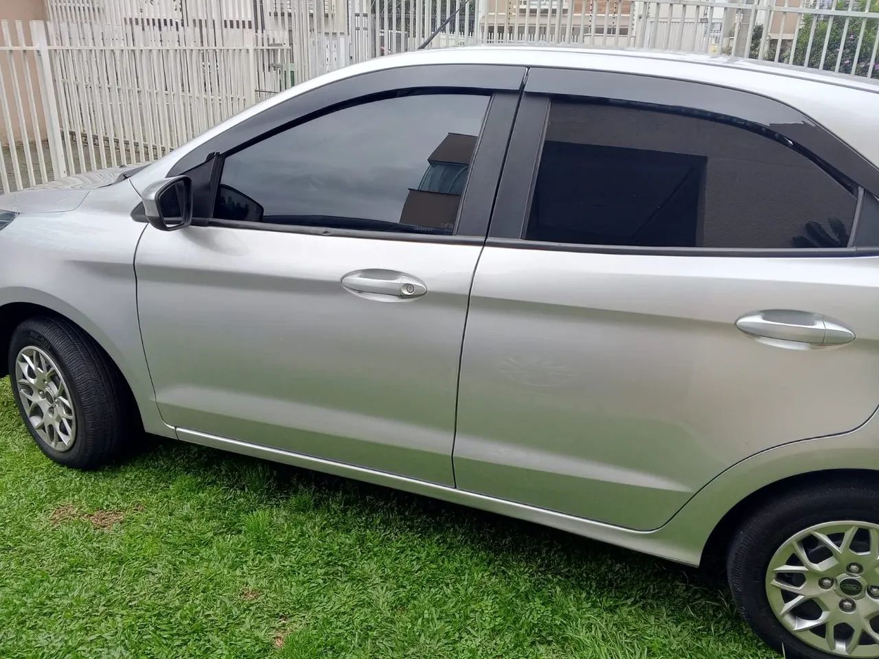 Ford Ka 2018 Hatch - Foto 4
