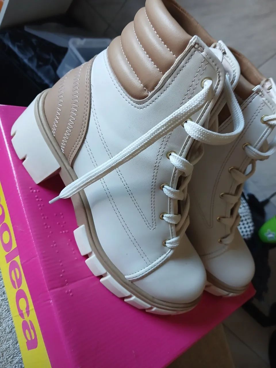 Bota 37 usada 1 vez estado de nova! 130$