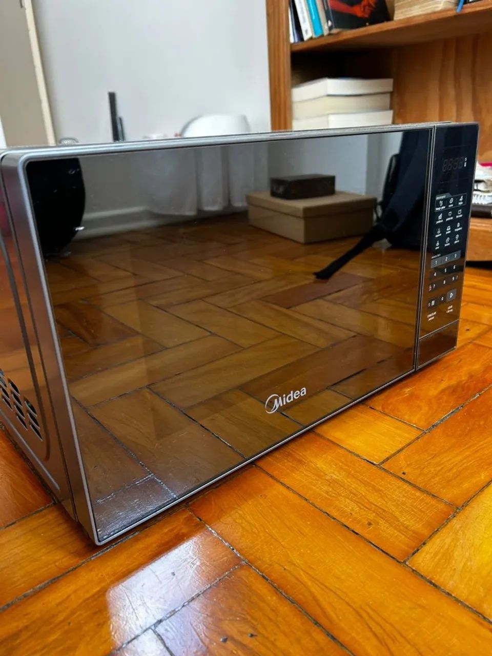 ? Micro-ondas Midea 20L - Pouco Uso