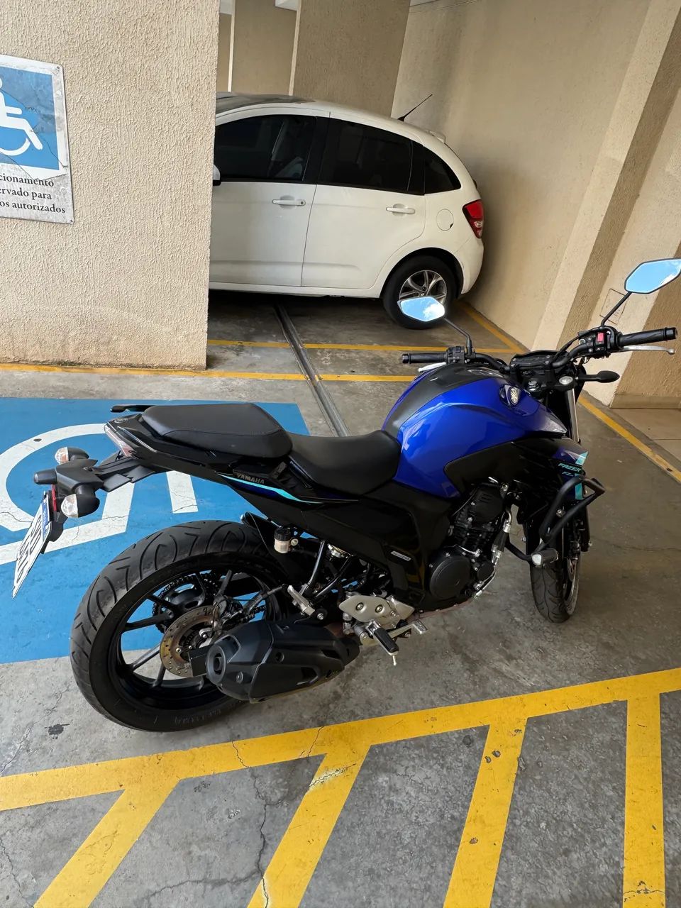 YAMAHA FAZER 250 FLEX NOVÍSSIMA COM 17 MIL KM E TODAS REVISÕES NA AUTORIZADA - Foto 8