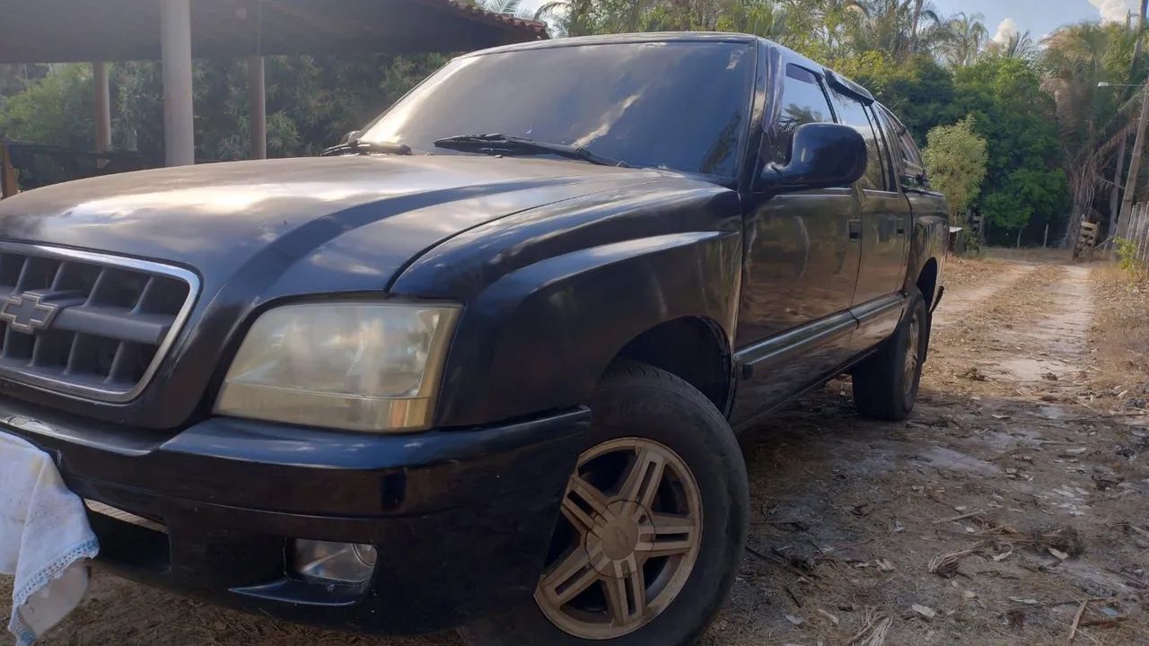 Chevrolet S10 Pick-up Exec. 2.8 4X4 CD TB Int.dies 2005