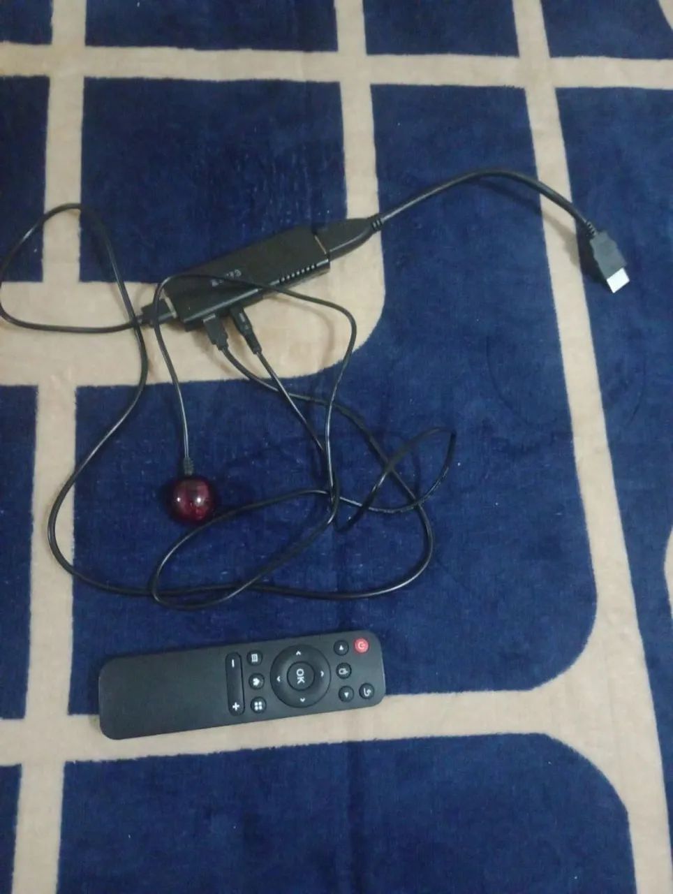 Vendo um , Tv boXl lançamentos , apenas inseri no hdm1 da sua tv e ja vira smart. - Foto 3