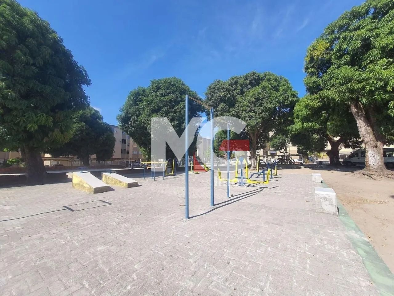 Apartamento em Maraponga - Foto 3