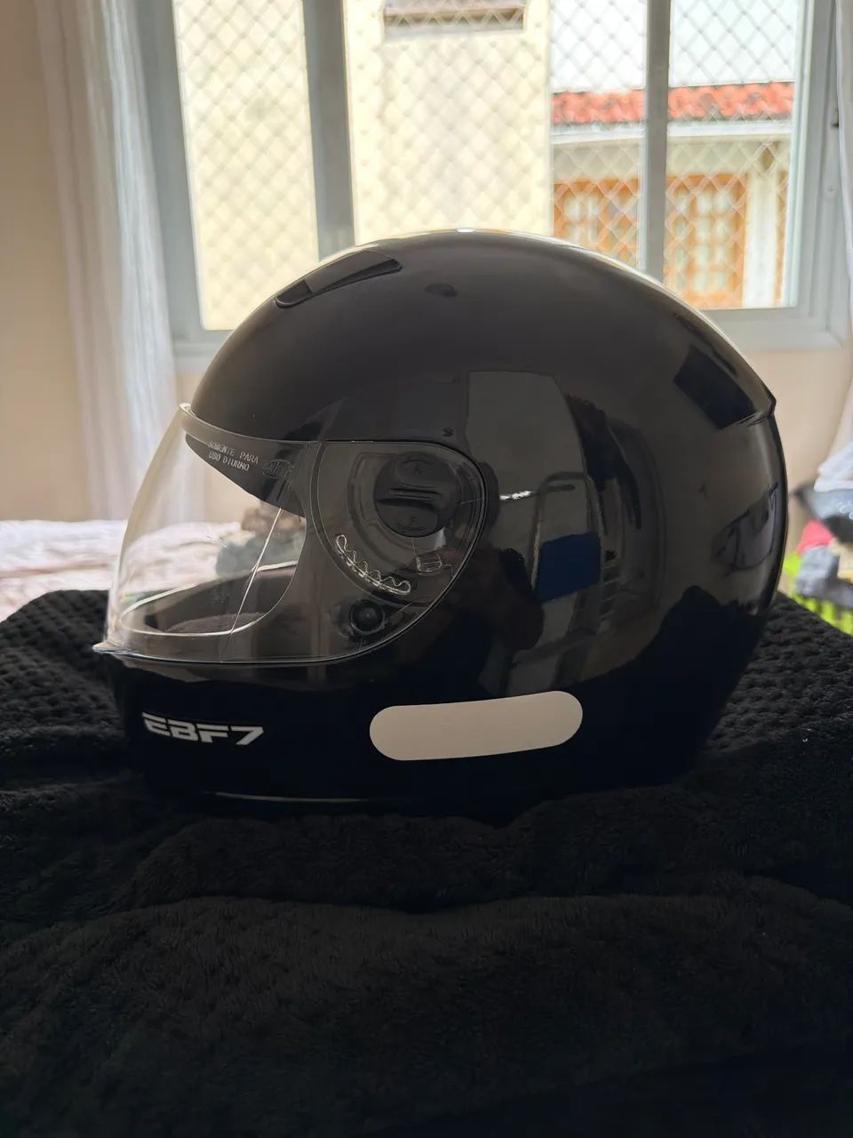 Capacete EBF7 numeração 58
