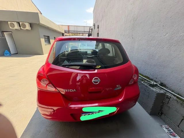 Nissan Tiida SL 1.8 AT 2011