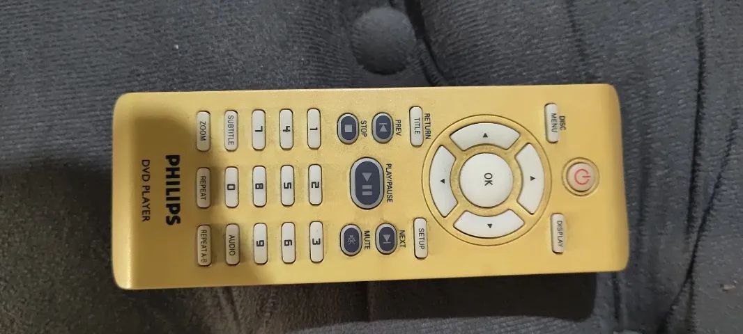 Controle remoto DVD Philips RC YKF172-002 - Foto 6