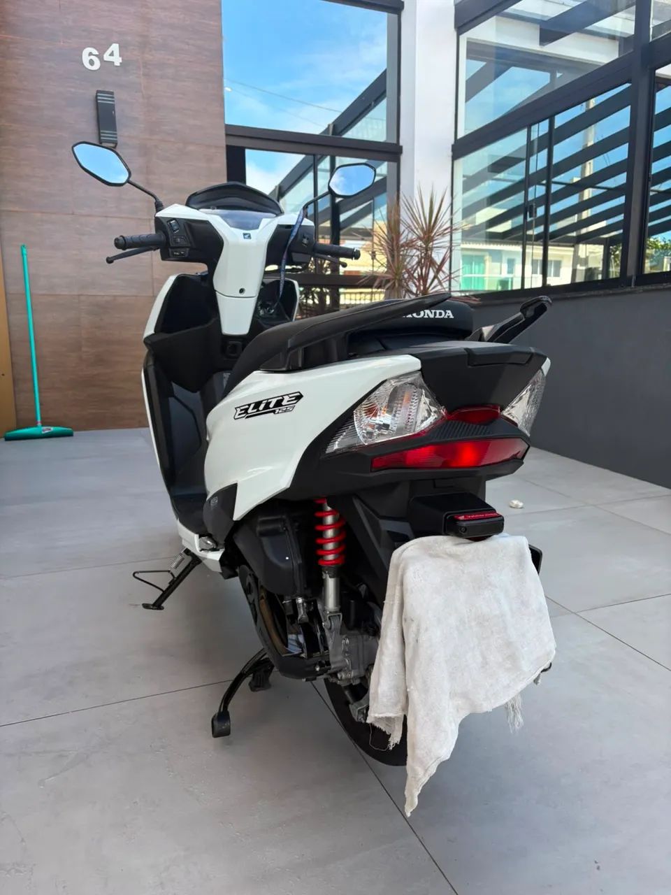 Honda Elite 2025 - Foto 2