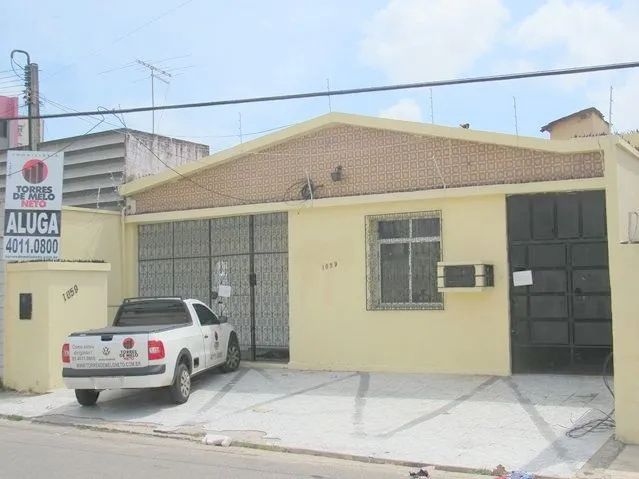 Casa para Alugar no Centro com 8 Quartos e Quintal