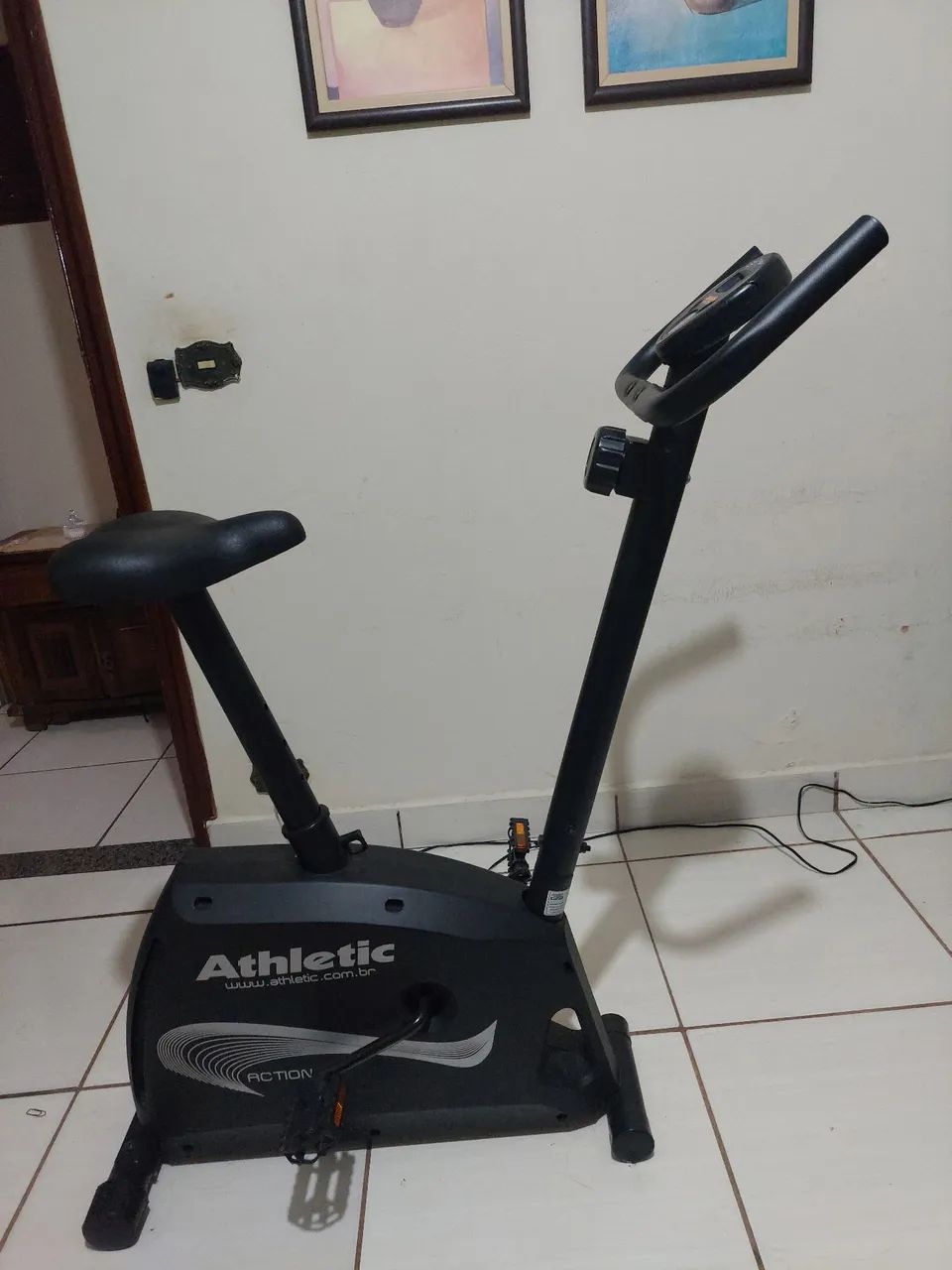 Vendo Bicicleta Ergométrica Athletic Action 