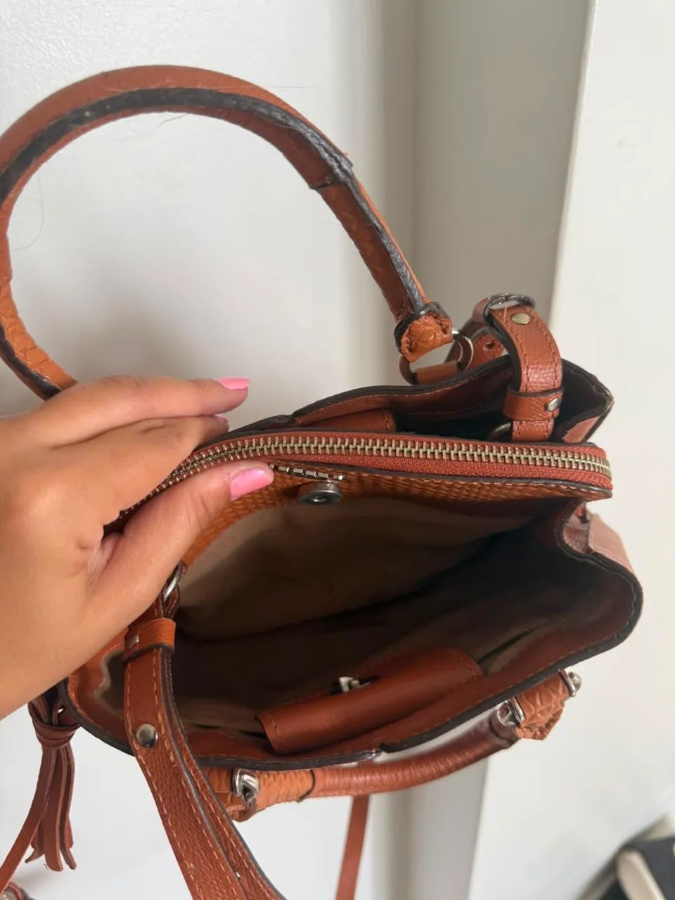 Bolsa Arezzo marrom  - Foto 5