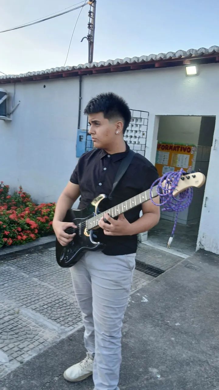 STATOCASTER VOIK 100 BLACK NOIR GLOSS - Foto 5