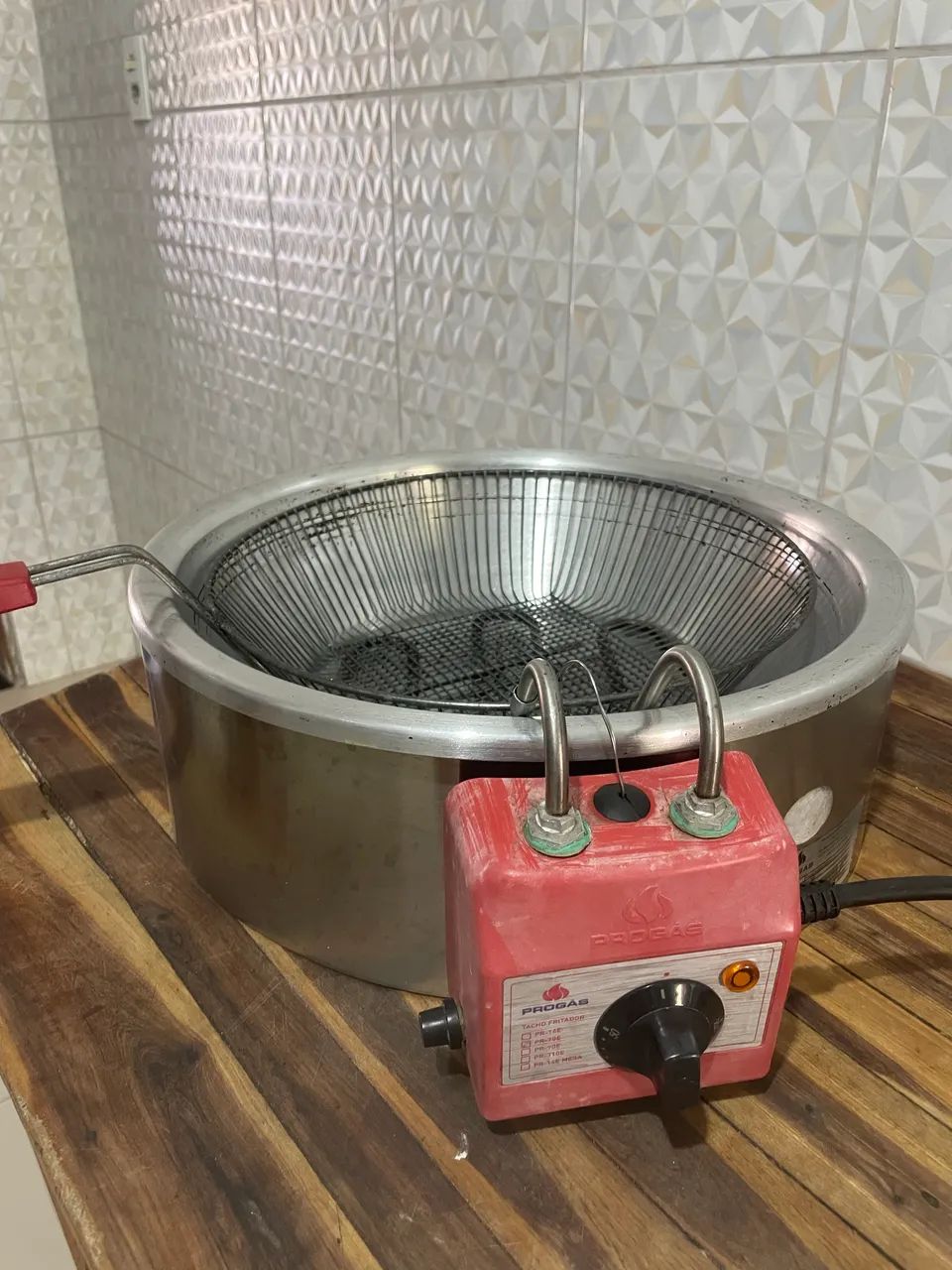 TACHO FRITADOR ELÉTRICO 7L - Foto 5