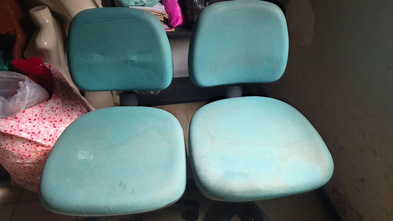 CADEIRA DE ESCRITÓRIO 