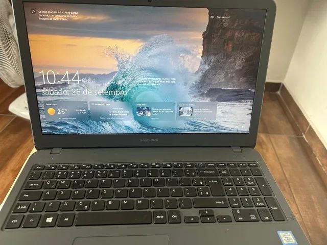 Notebook SAMSUNG I3 4GB ssd 250 - Foto 5