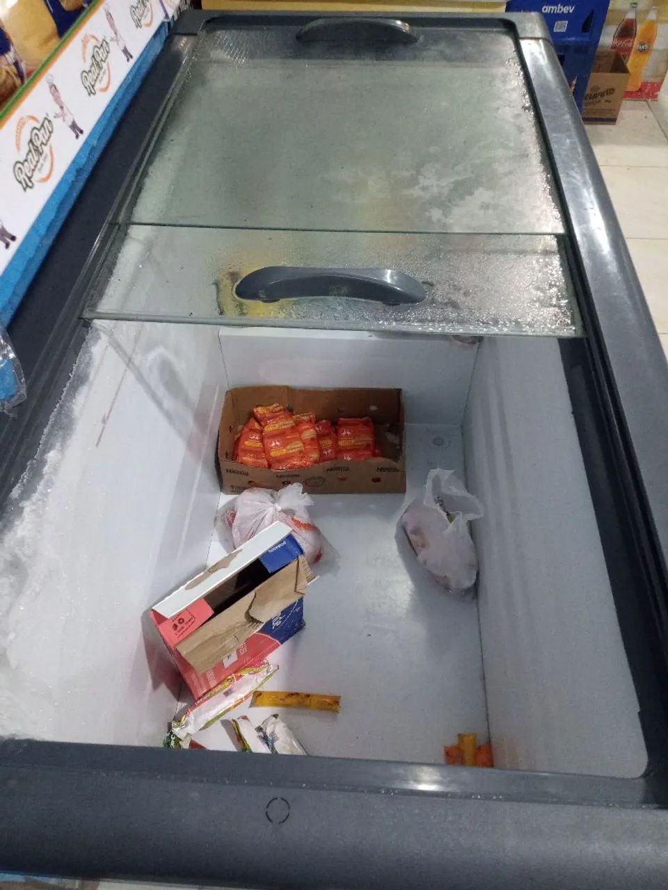Freezer horizontal trampo de vidro - Gelopar - Foto 3