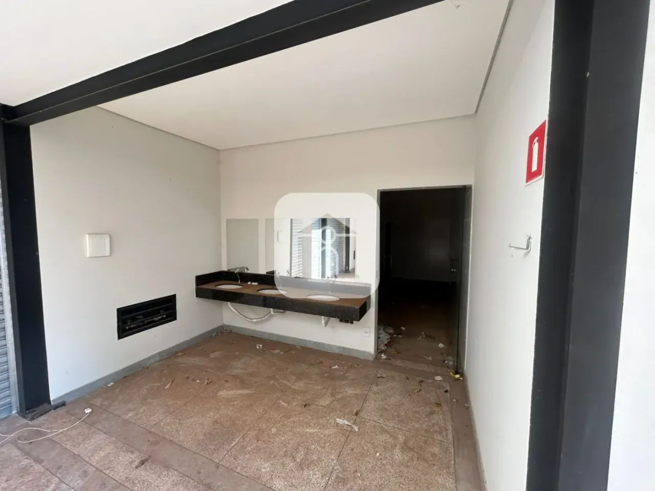 Loja comercial para locação no bairro Shopping Park - Foto 4