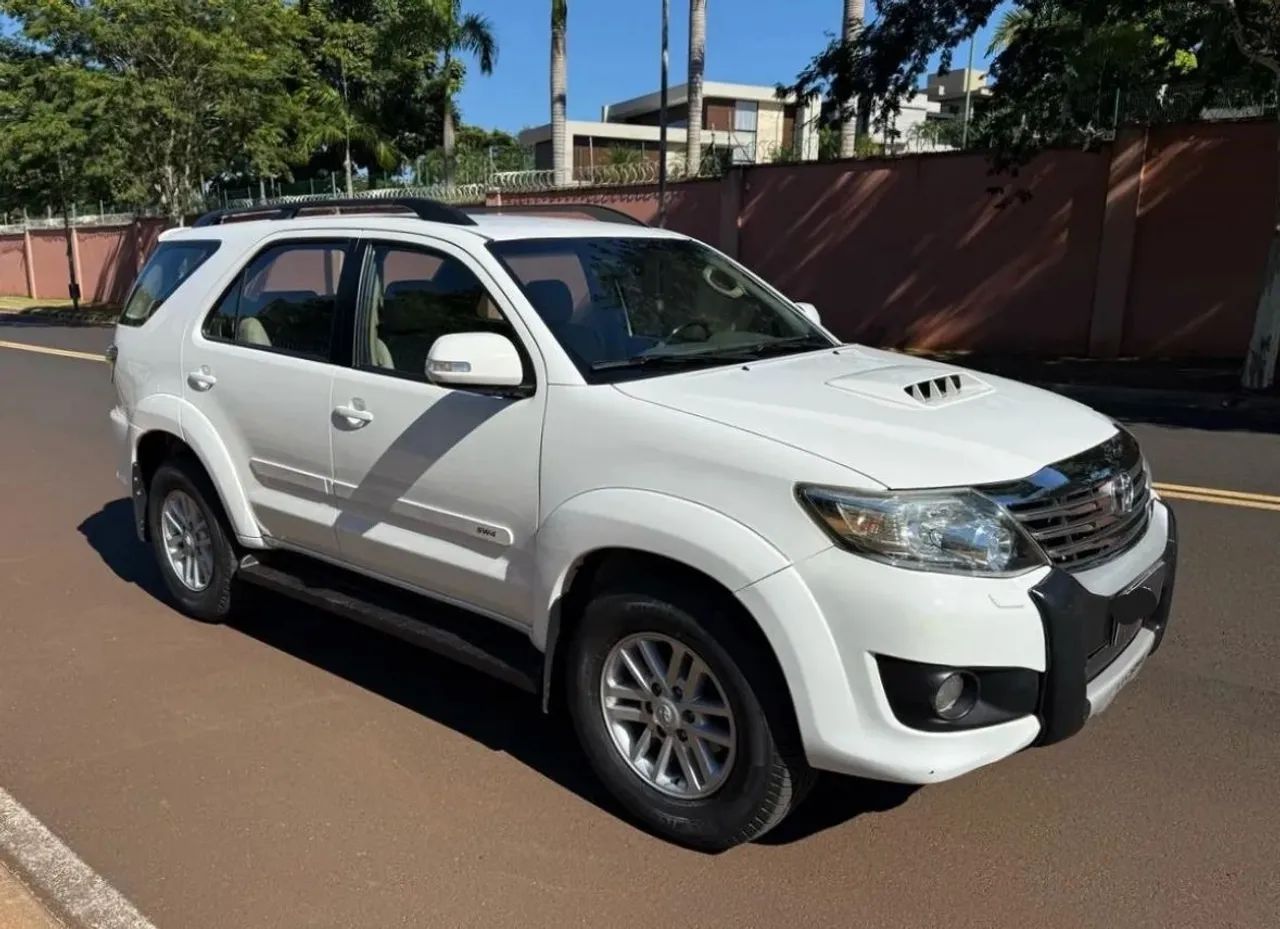 Toyota Hilux 2013