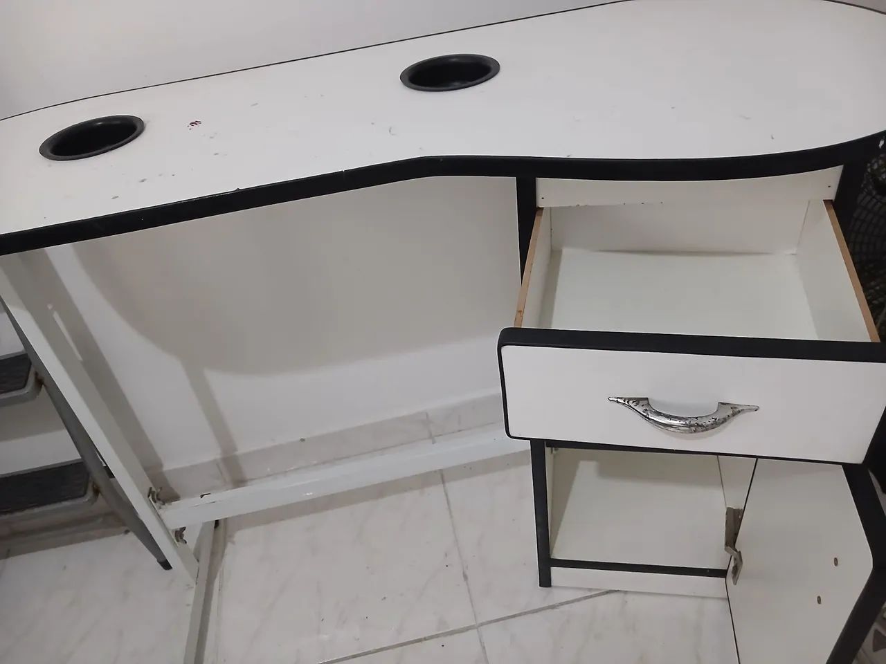 Mesa para Manicure / Nail Designer com Gaveteiro - Foto 3