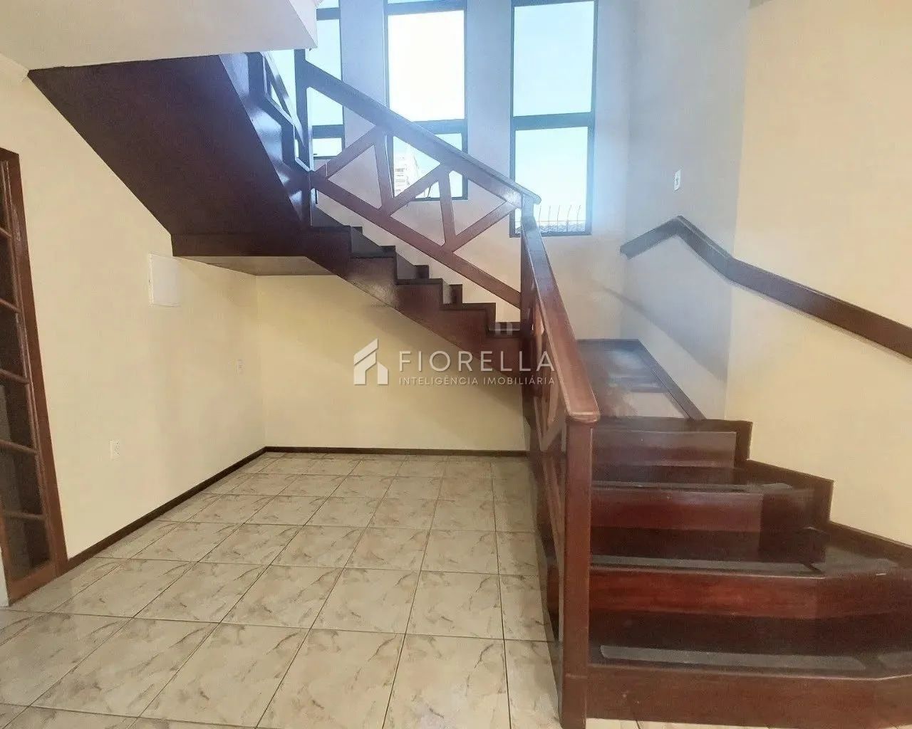 Casa 05 dormitórios no bairro Passa Vinte, Palhoça. - Foto 5