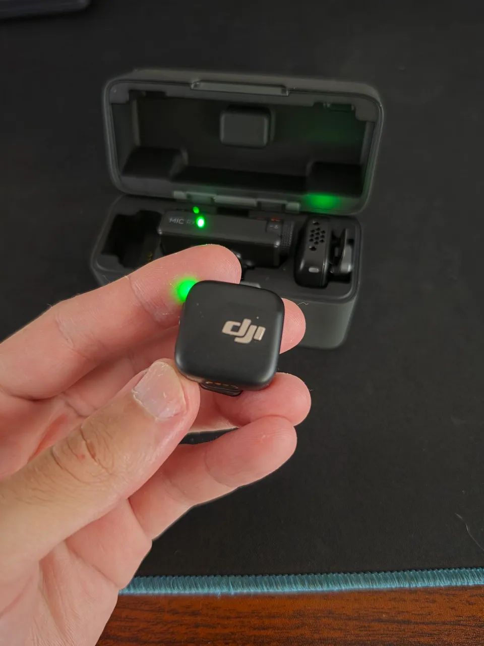 Microfone Sem Fio DJI Mic Mini (2 TX Microfone + 1 RX Receptor com Case - Foto 2