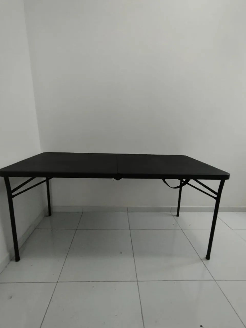 Mesa Maleta Preta Dobrável Usada