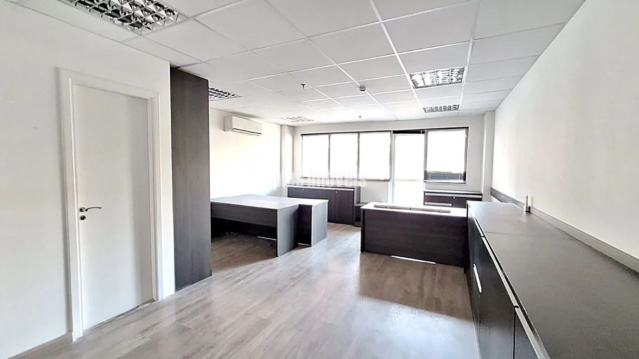 SALA COMERCIAL COM 42,0M² COM 1 VAGA DE GARAGEM!