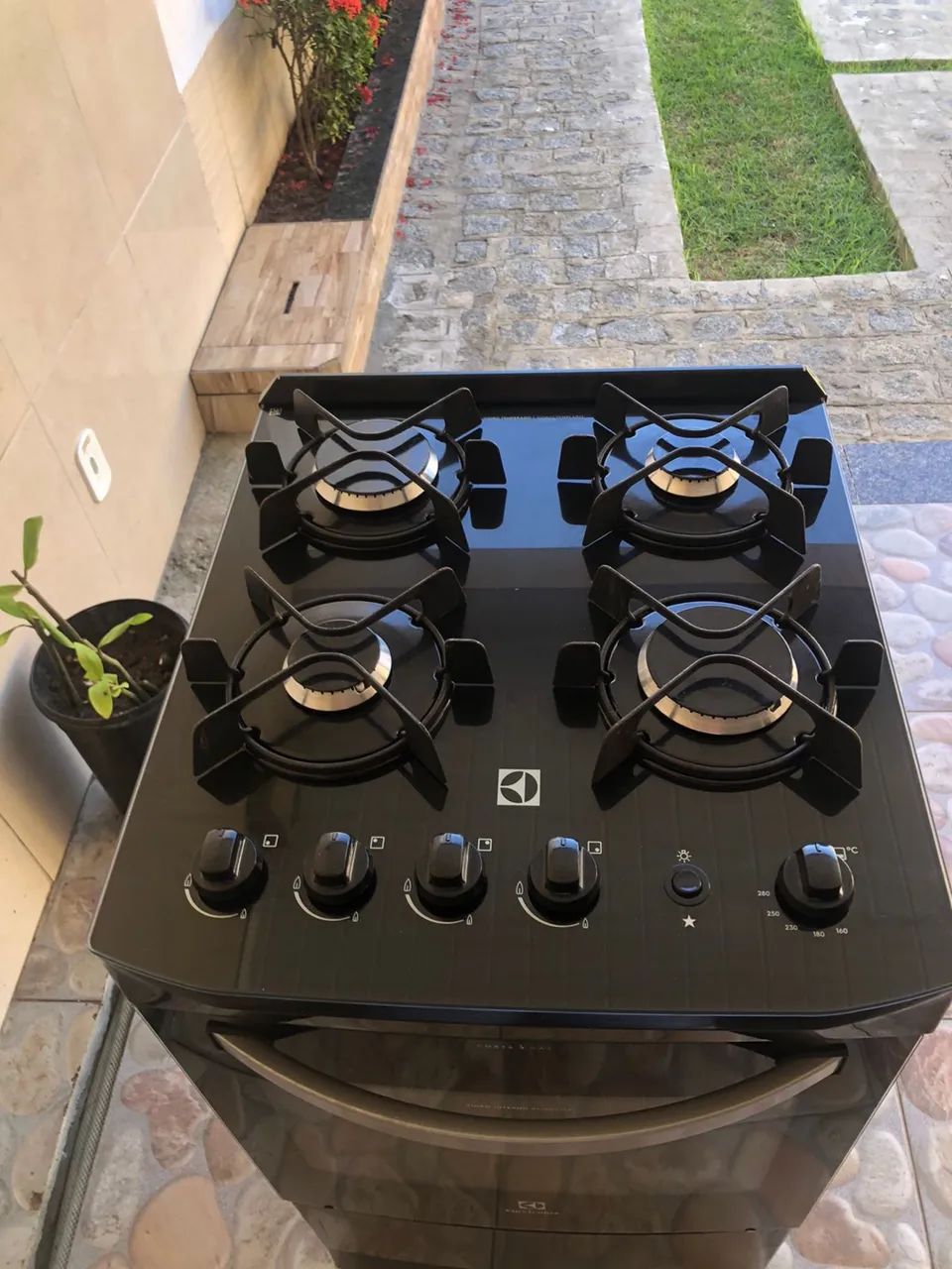 Vendo fogão electrolux