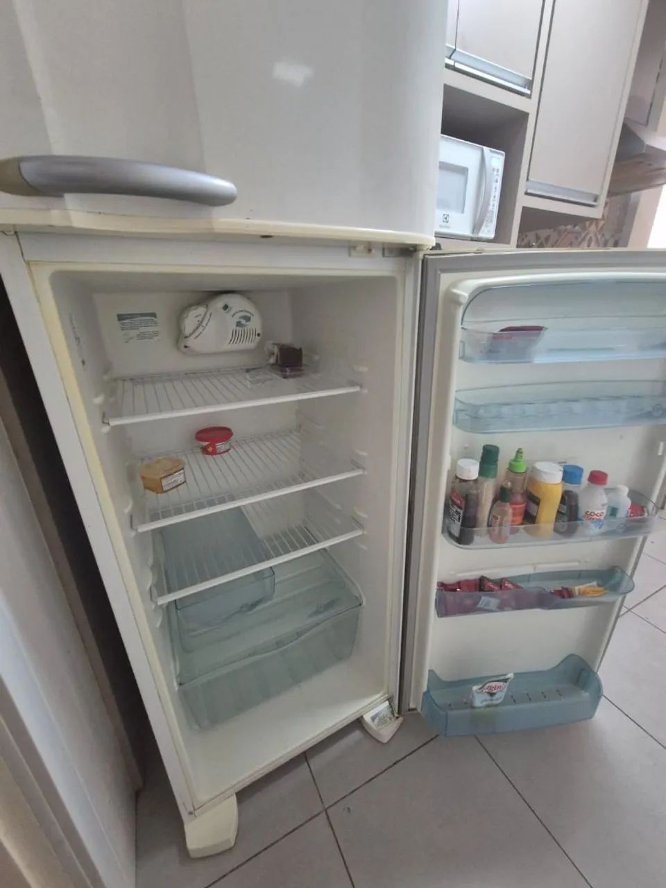 Geladeira Electrolux para Conserto  - Foto 4