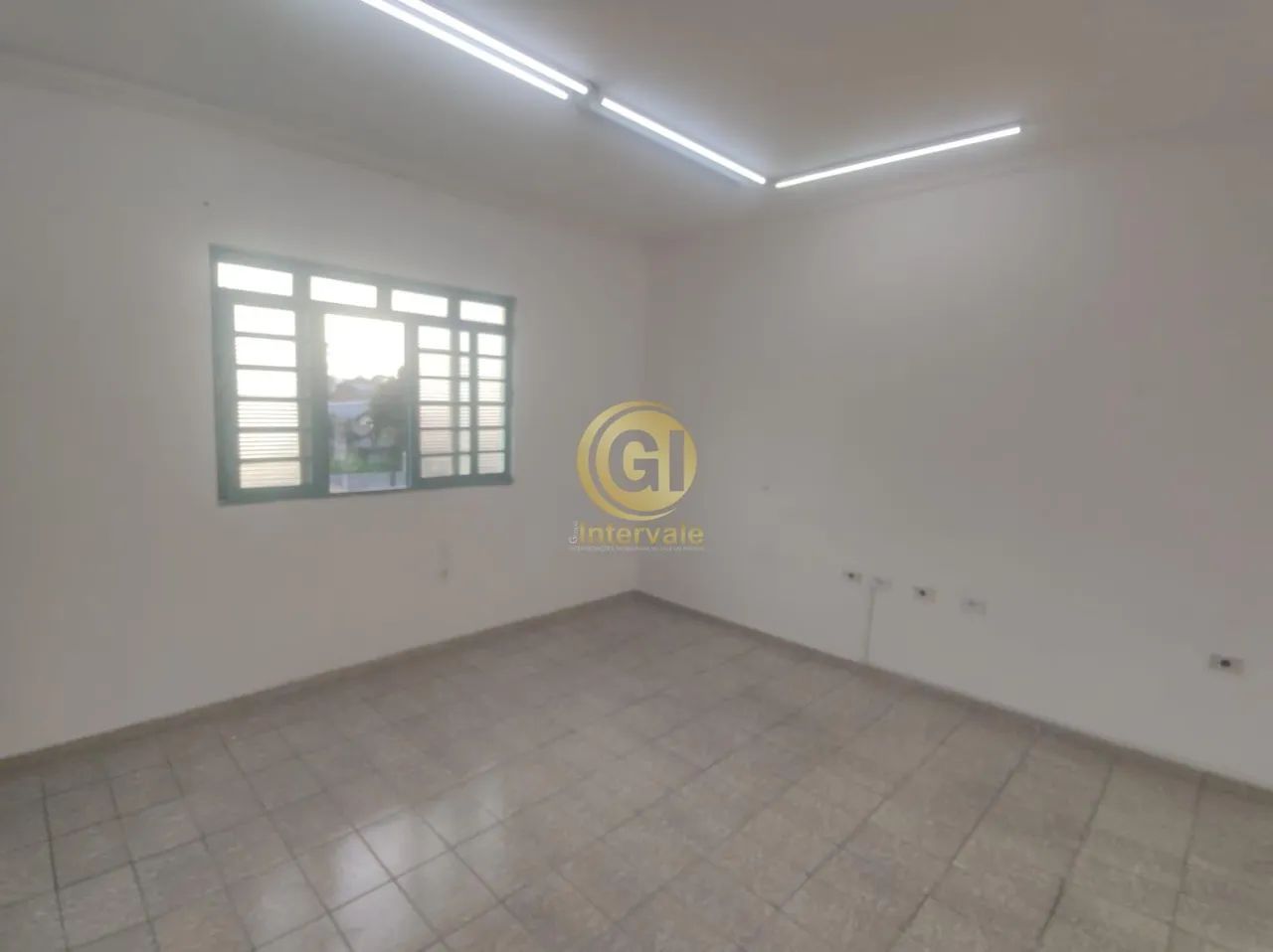 Sala comercial centro