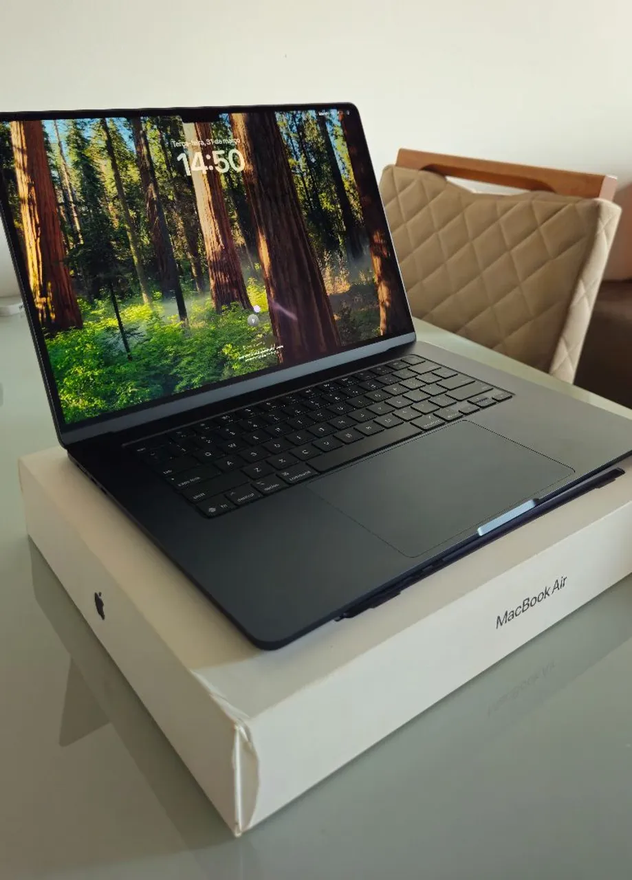 【新品未開封】MacBook Air 13インチ M5 2026 ミッドナイト MacBook Air (13-inch, M5, 2026)を最速開封 | Mac | Mac OTAKARA
