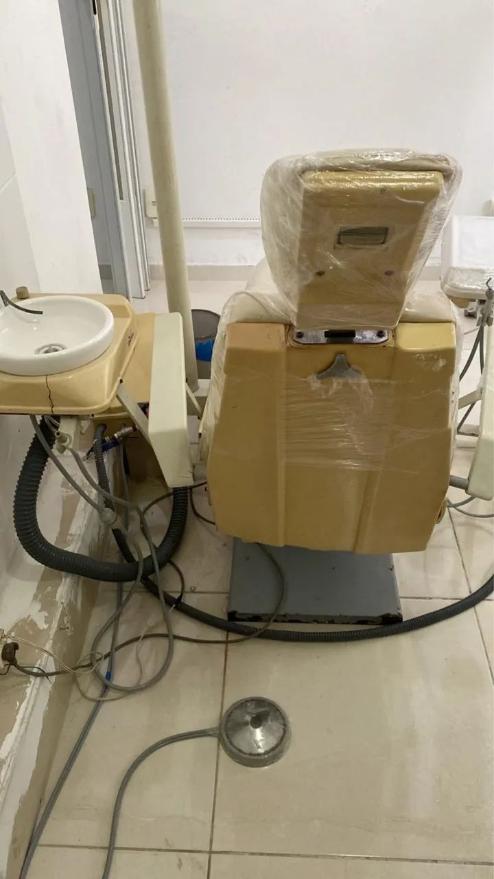 Cadeira odontológica  - Foto 4