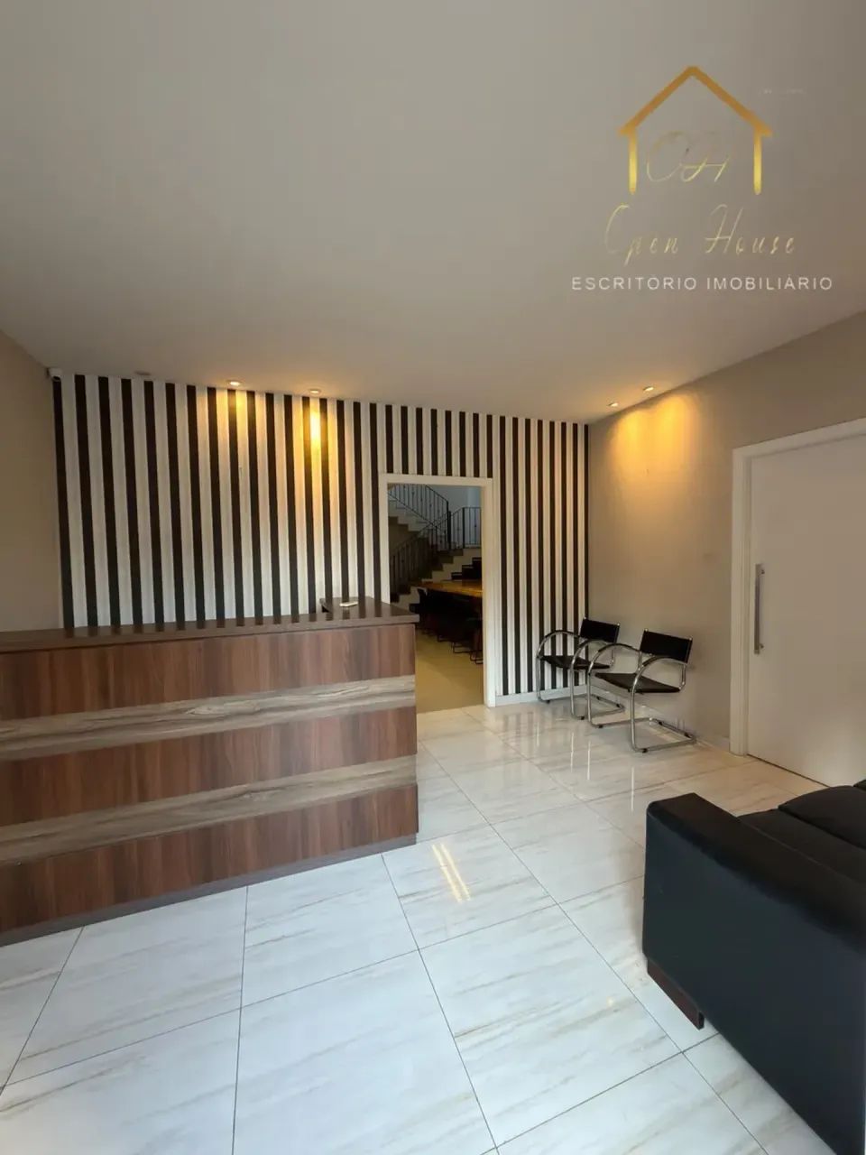 Alugo Sobrado Comercial SEMI MOBILIADO - Foto 2