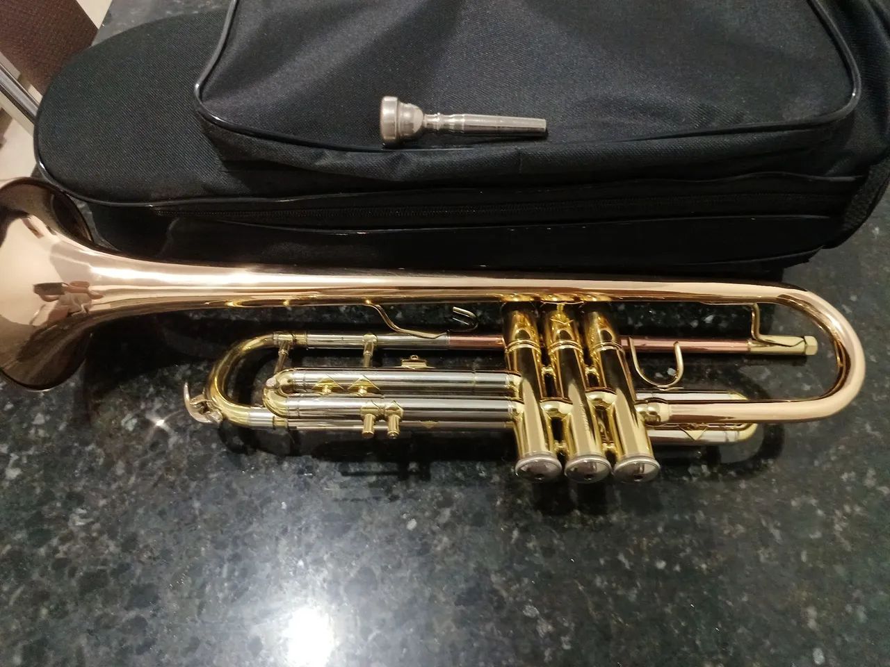 TROMPETE SUZUKI SI BEMOL  - Foto 3