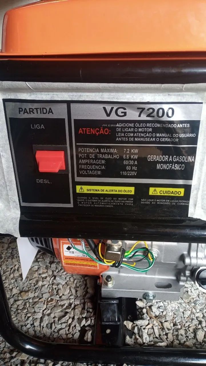 GERADOR VUCAN VG7200 PARTIDA MANUAL USADO UMA VEZ SEMI NOVO PREÇO DE OPORTUNIDADE R$ 3700 