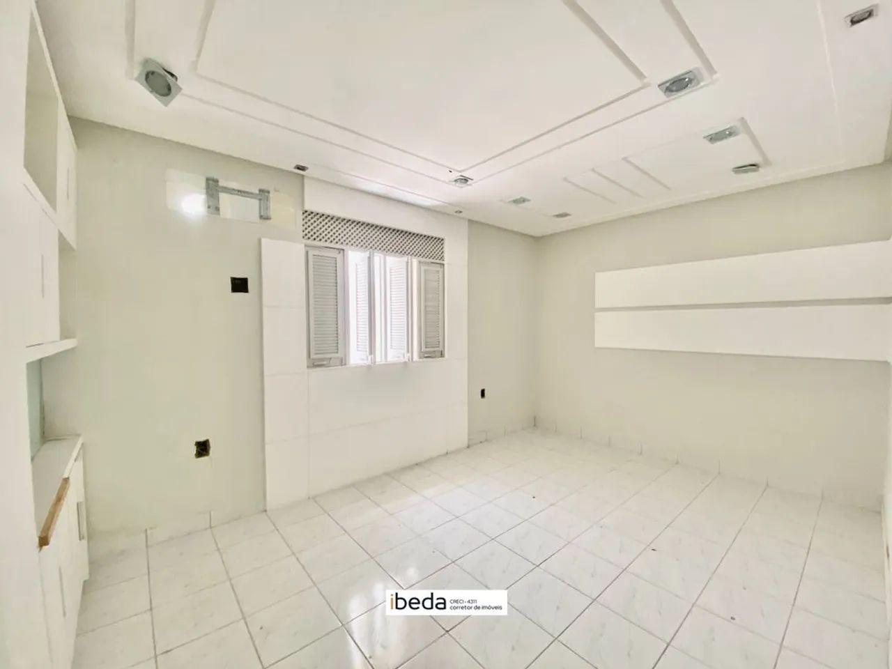 ibeda - Prédio comercial com 527,68m2 Barro Vermelho Recepcao, salas, piscina. - Foto 5