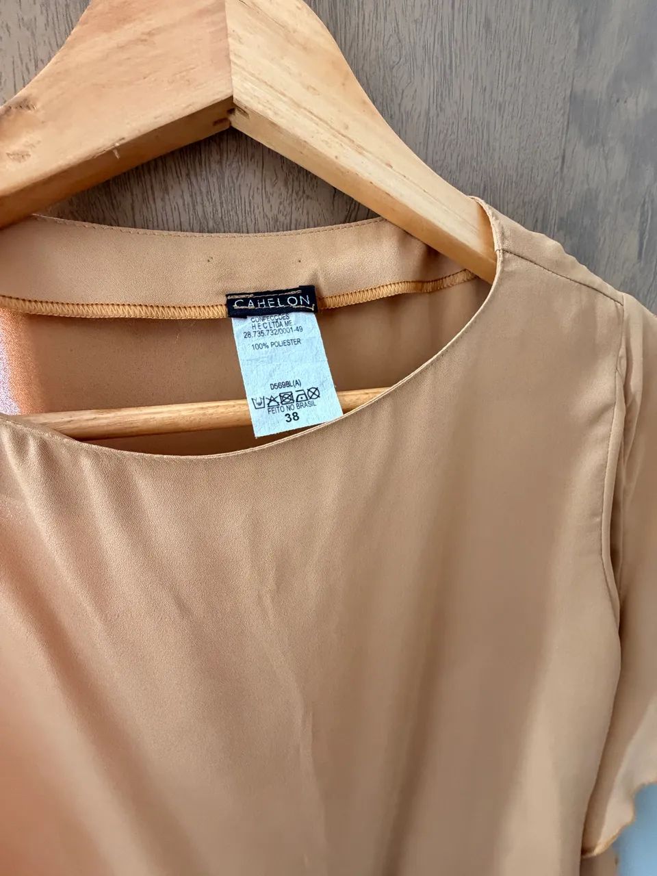 Blusa de seda caramelo  - Foto 2