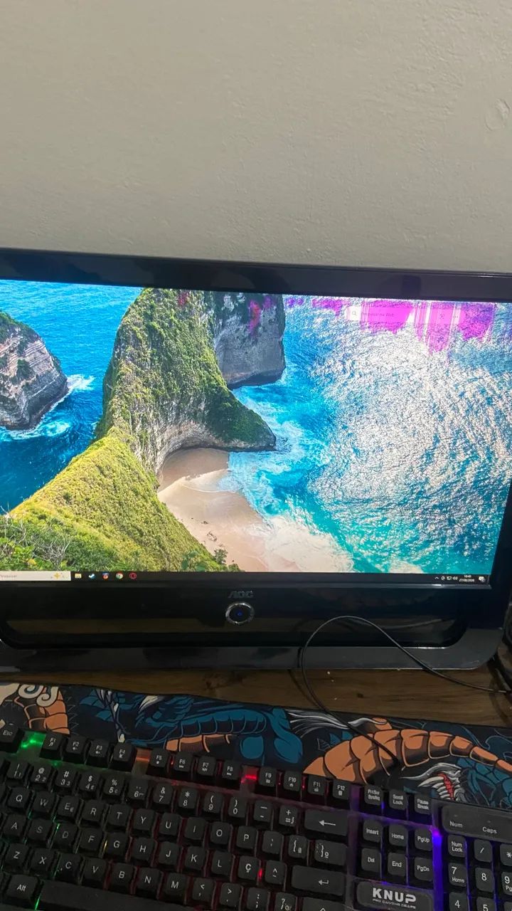 ? Monitor à Venda - Funcionando, porém com Mancha na Tela - Foto 2