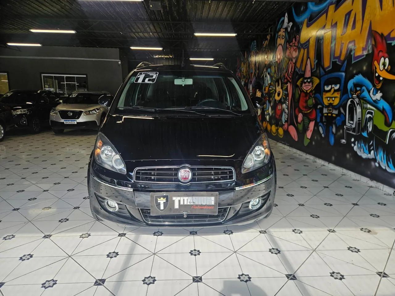 Fiat Idea Essence 1.6 Flex 16V 5P 2012 - Foto 2